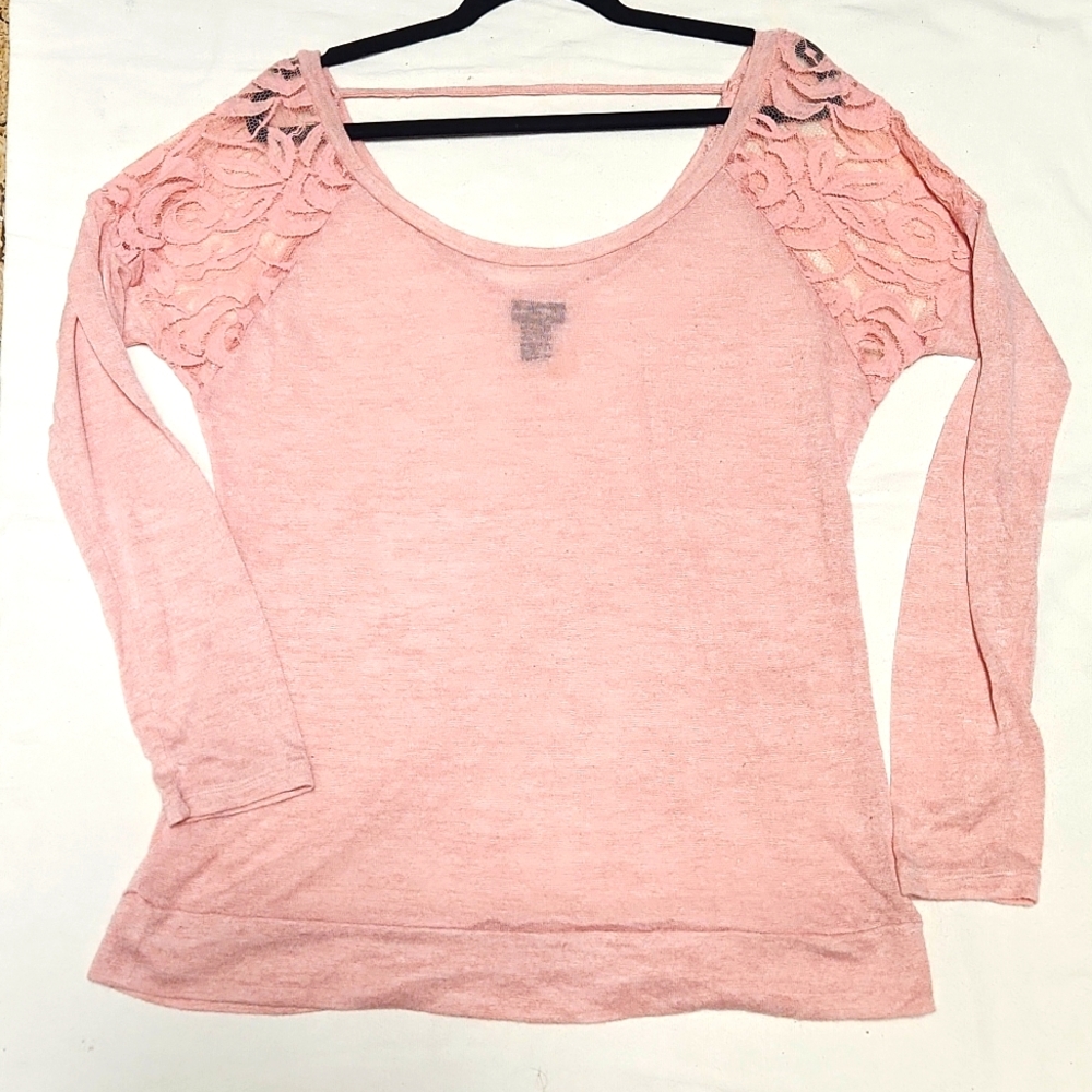 Rue 21 pink Sheer lace long sleve XL